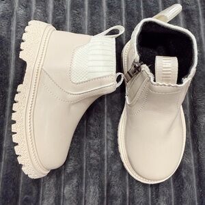 New Kids Cream Ankle Boots